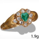 ANTIQUE VICTORIAN CLADDAGH RING