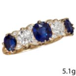 FINE SAPPHIRE AND DIAMOND FIVE STONE RING.