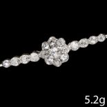 FINE ANTIQUE DIAMOND BROOCH,