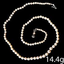 ANTIQUE SINGLE STRAND PEARL NECKLACE.