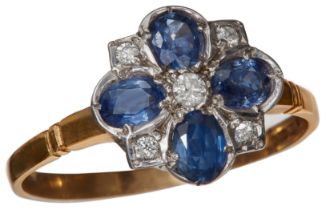 SAPPHIRE AND DIAMOND DAISY CLUSTER RING