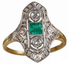 ART DECO EMERALD AND DIAMOND RING