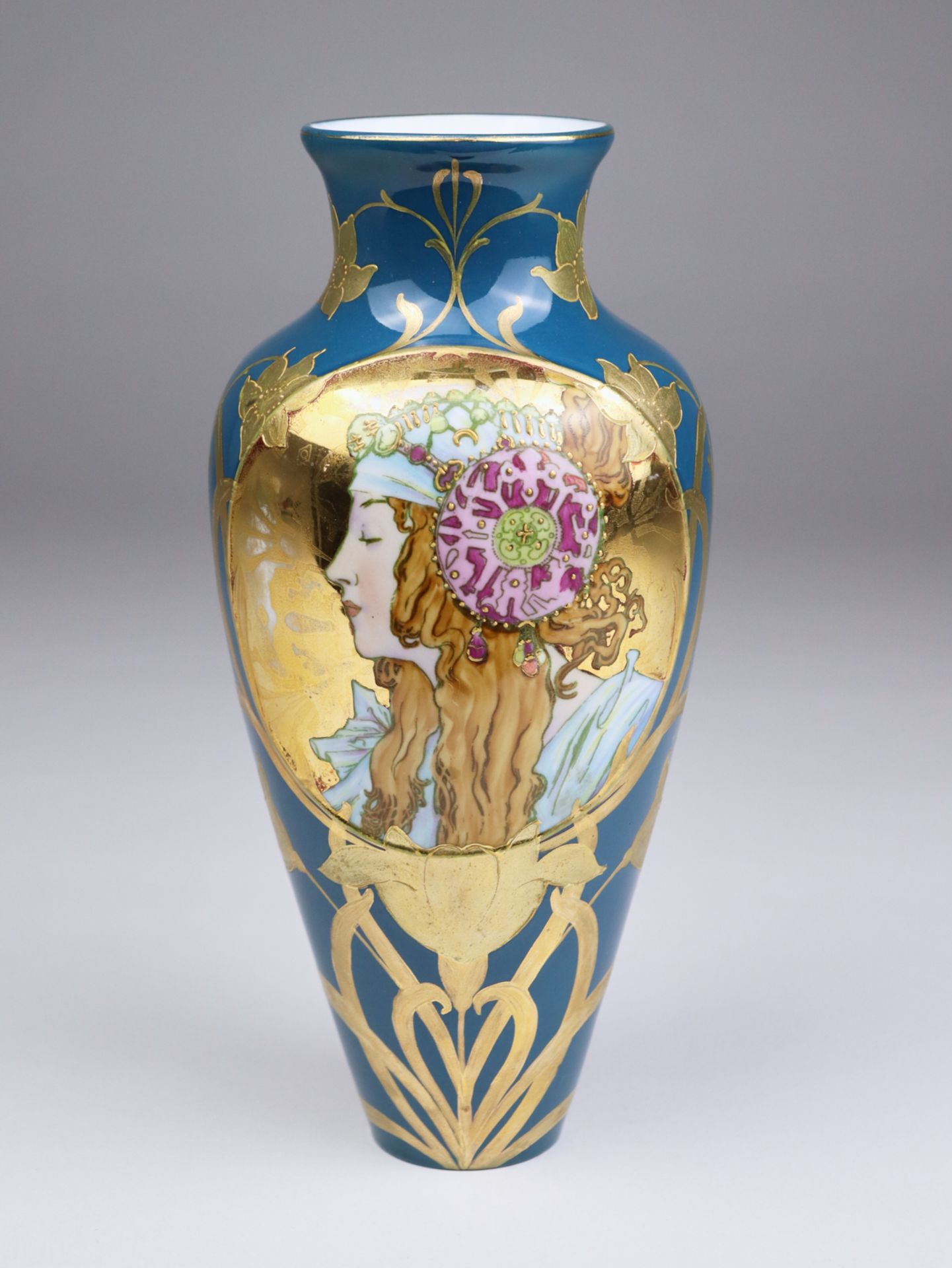 Lichte Porzellan - Vase