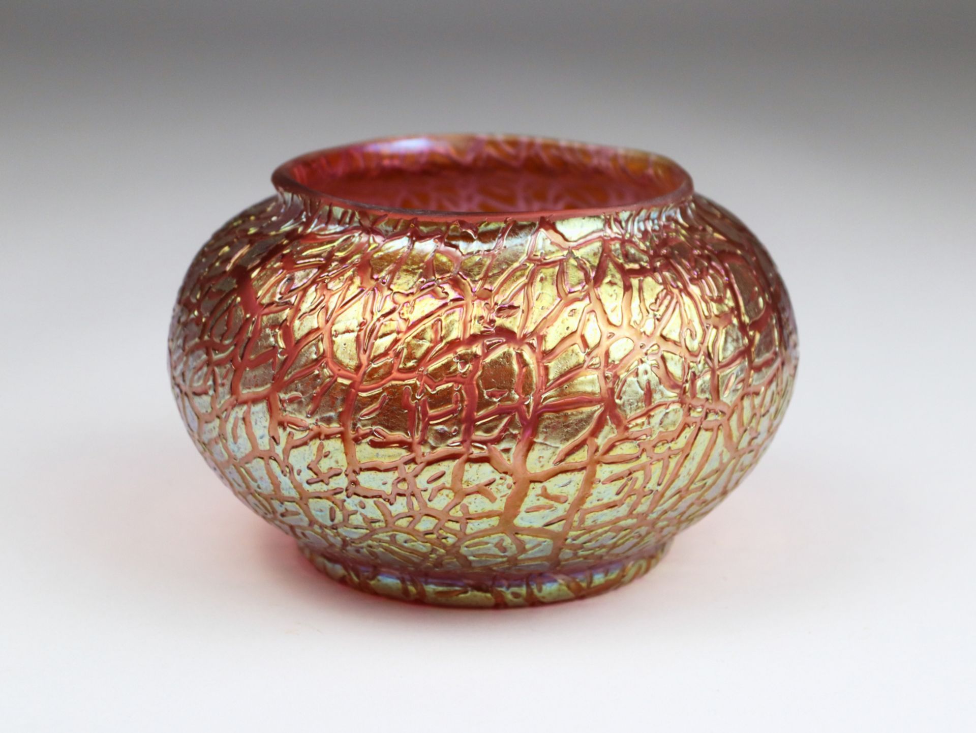 Loetz - Vase - Image 2 of 4