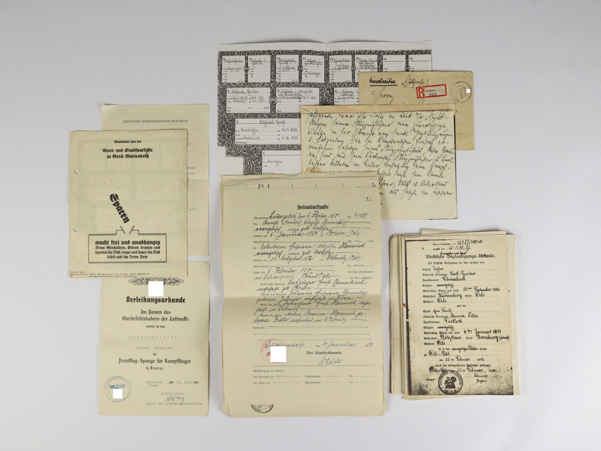 Konvolut  Dokumente - 3. Reich z.B. Verleihungsurkunde Luftwaffe 