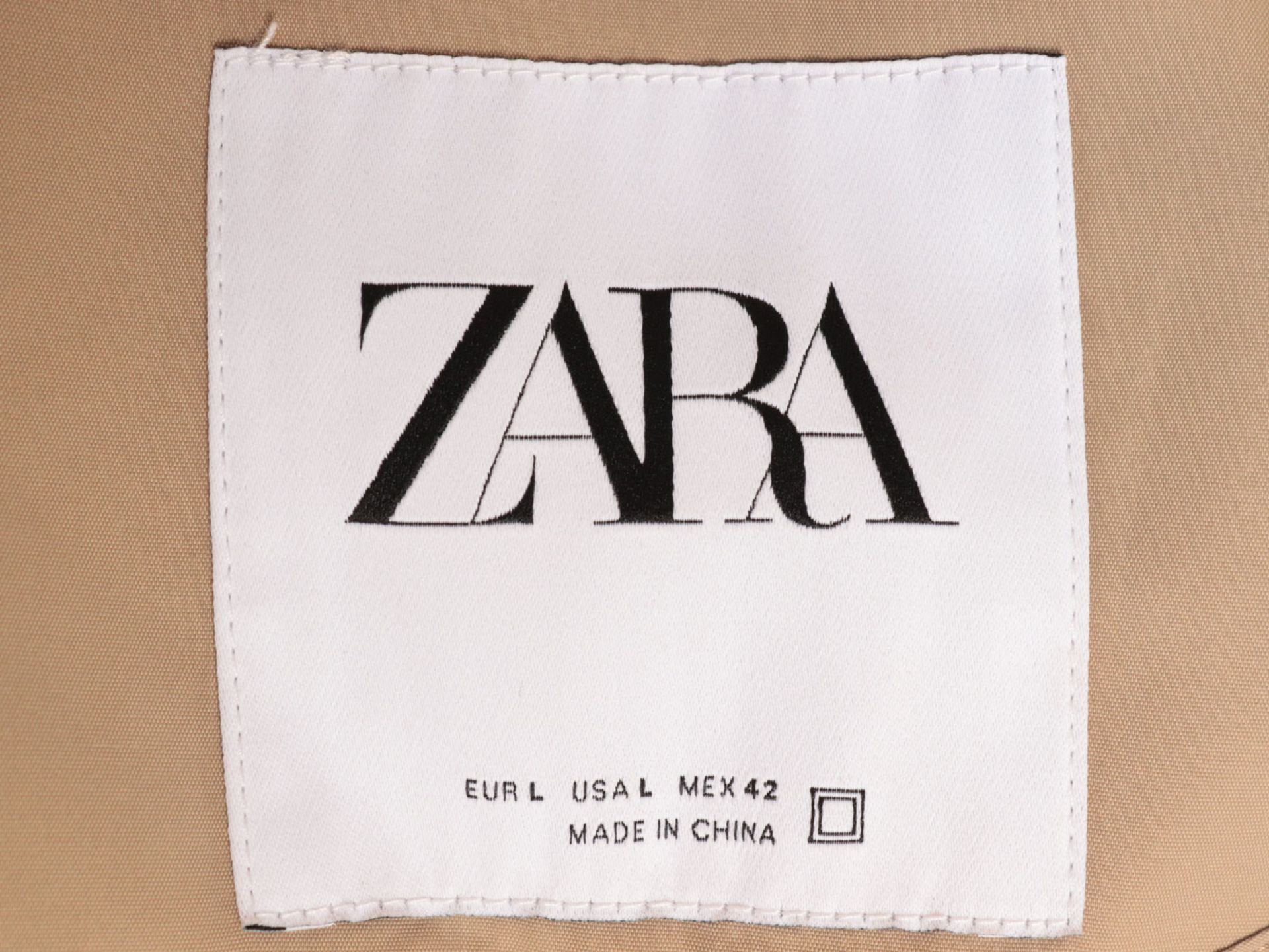 Zara - Mantel - Image 4 of 4