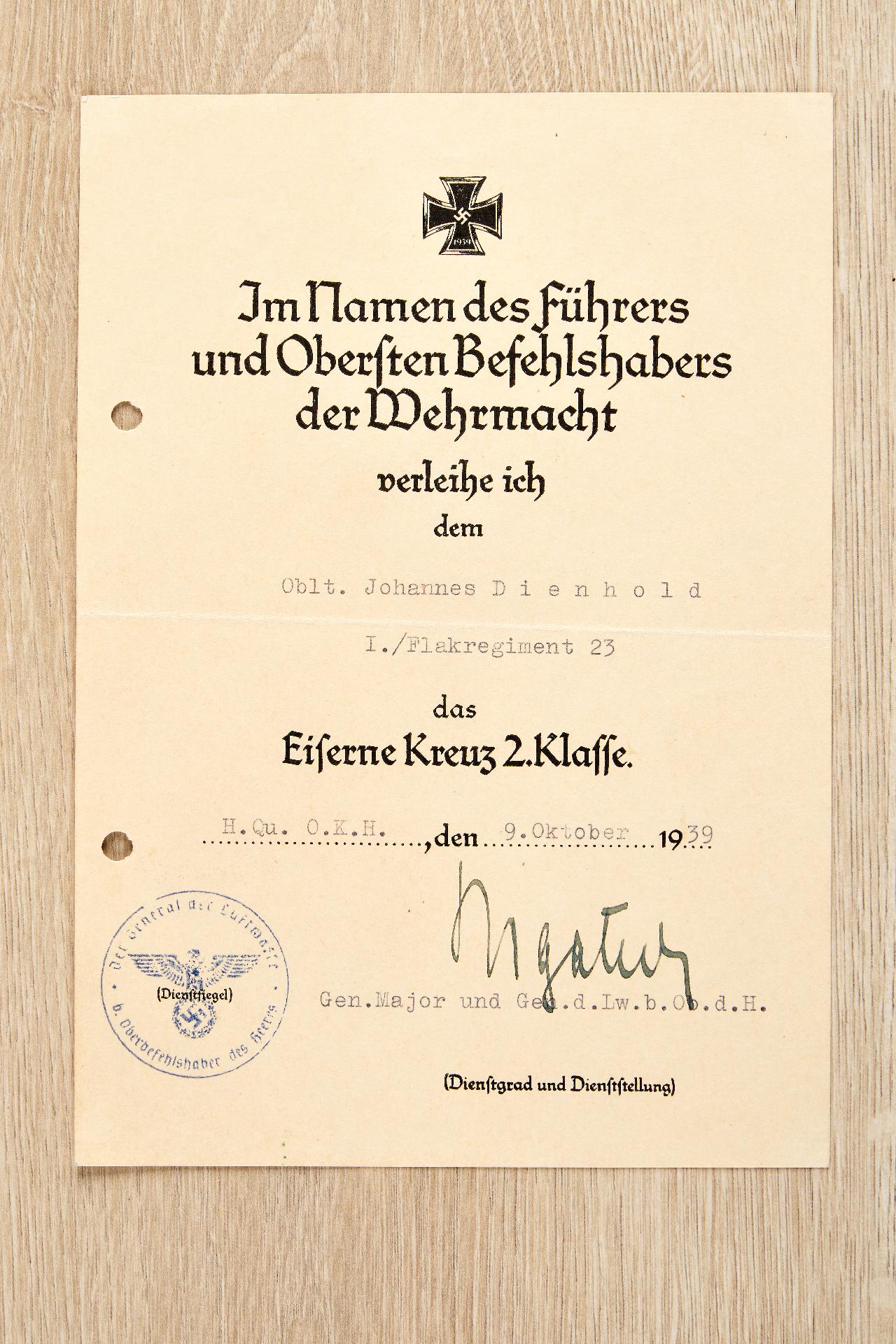 Ritterkreuz : Dokumentennachlass des Oberleutnants Johannes Dienhold, 3.Flak-Regt. 23. - Image 3 of 5