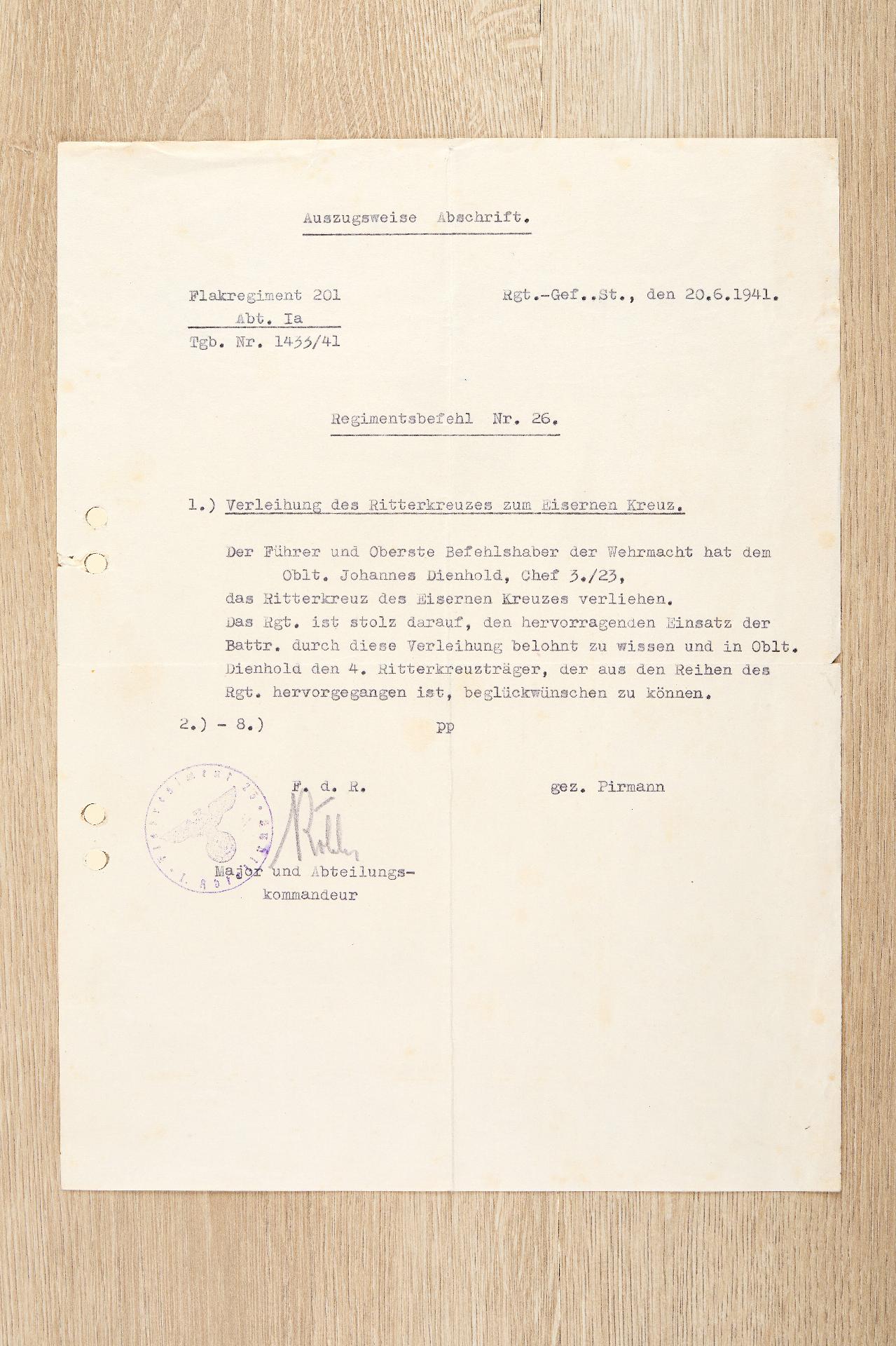 Ritterkreuz : Dokumentennachlass des Oberleutnants Johannes Dienhold, 3.Flak-Regt. 23. - Image 4 of 5