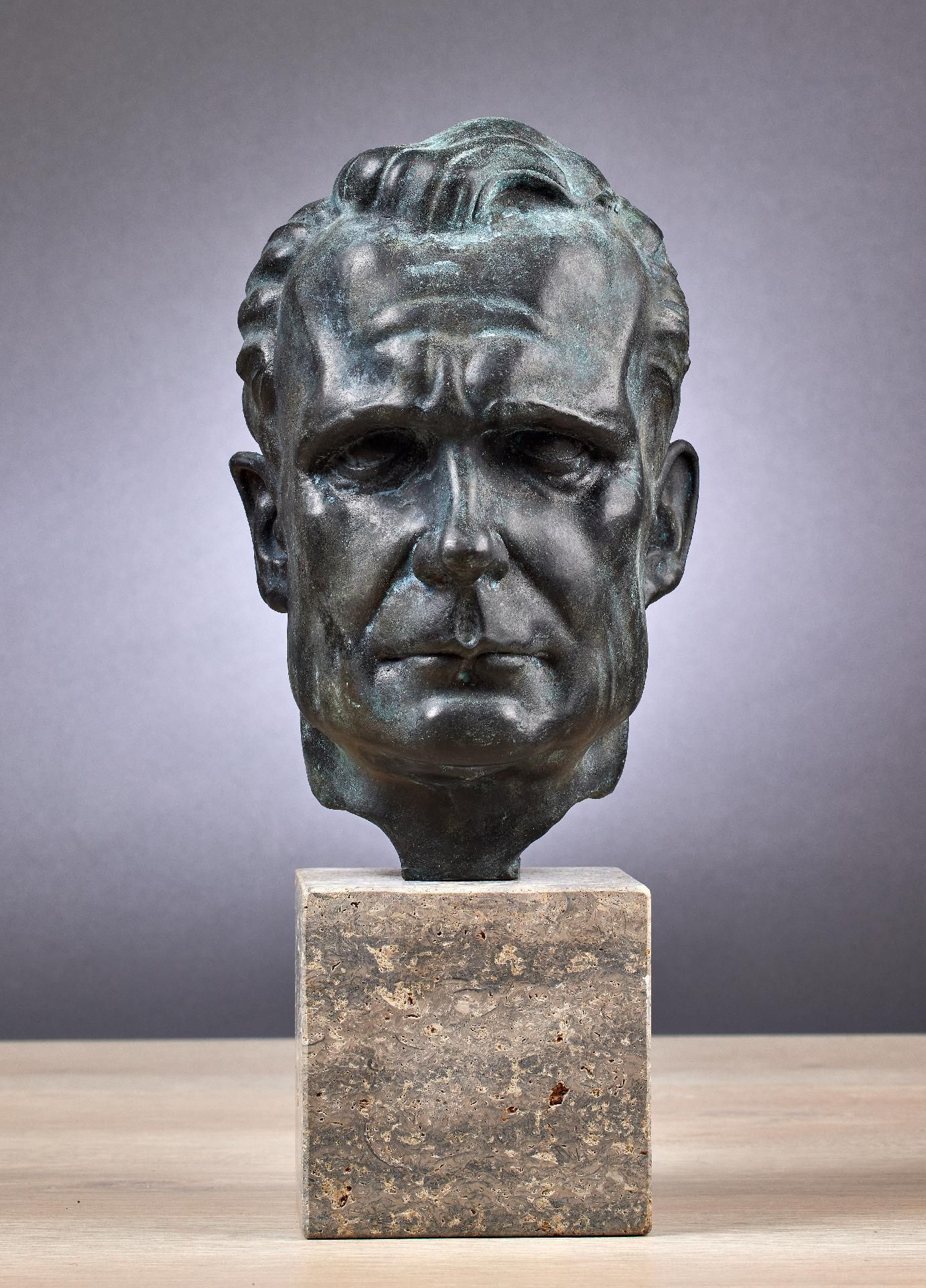 Kunst : H.J. Pagels: Porträtbüste Rudolf Hess.