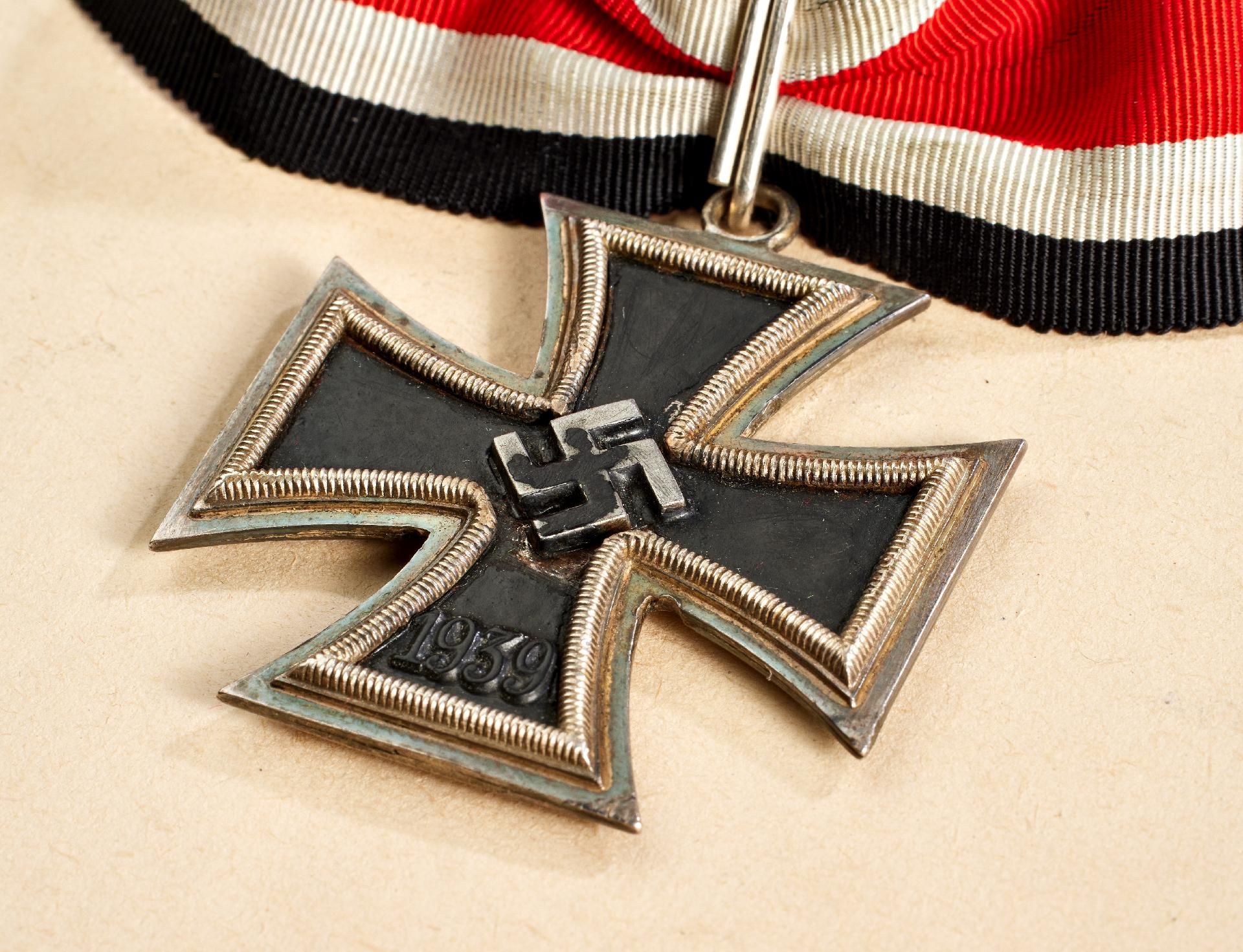 Knights Cross : Estate of the Knight's Cross bearer Oberwachtmeister (later Oberleutnant) Otto U... - Image 9 of 34