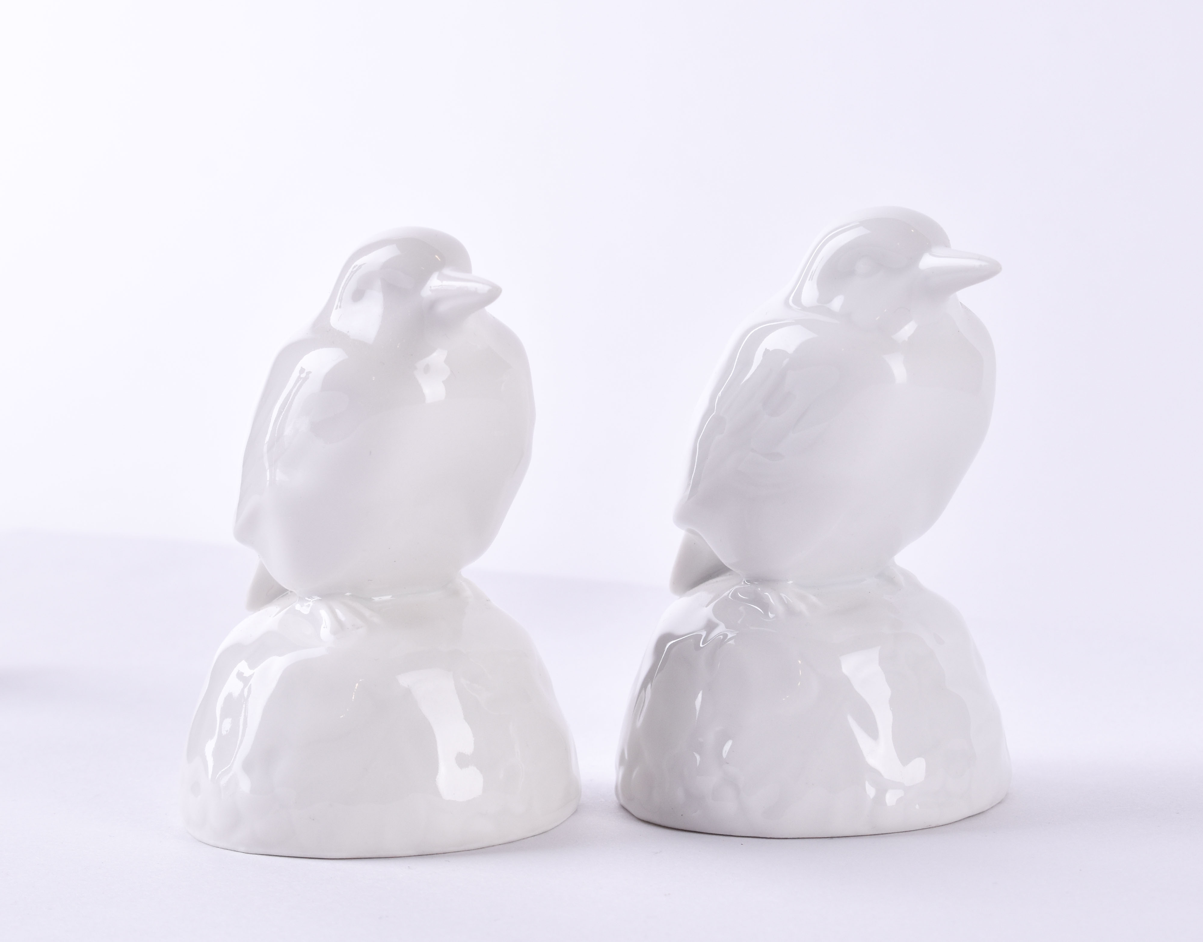 Pair of bird figures KPM Berlin - Image 2 of 4