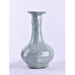 Seladon Vase China im Song Stil, 18./19. Jhd.