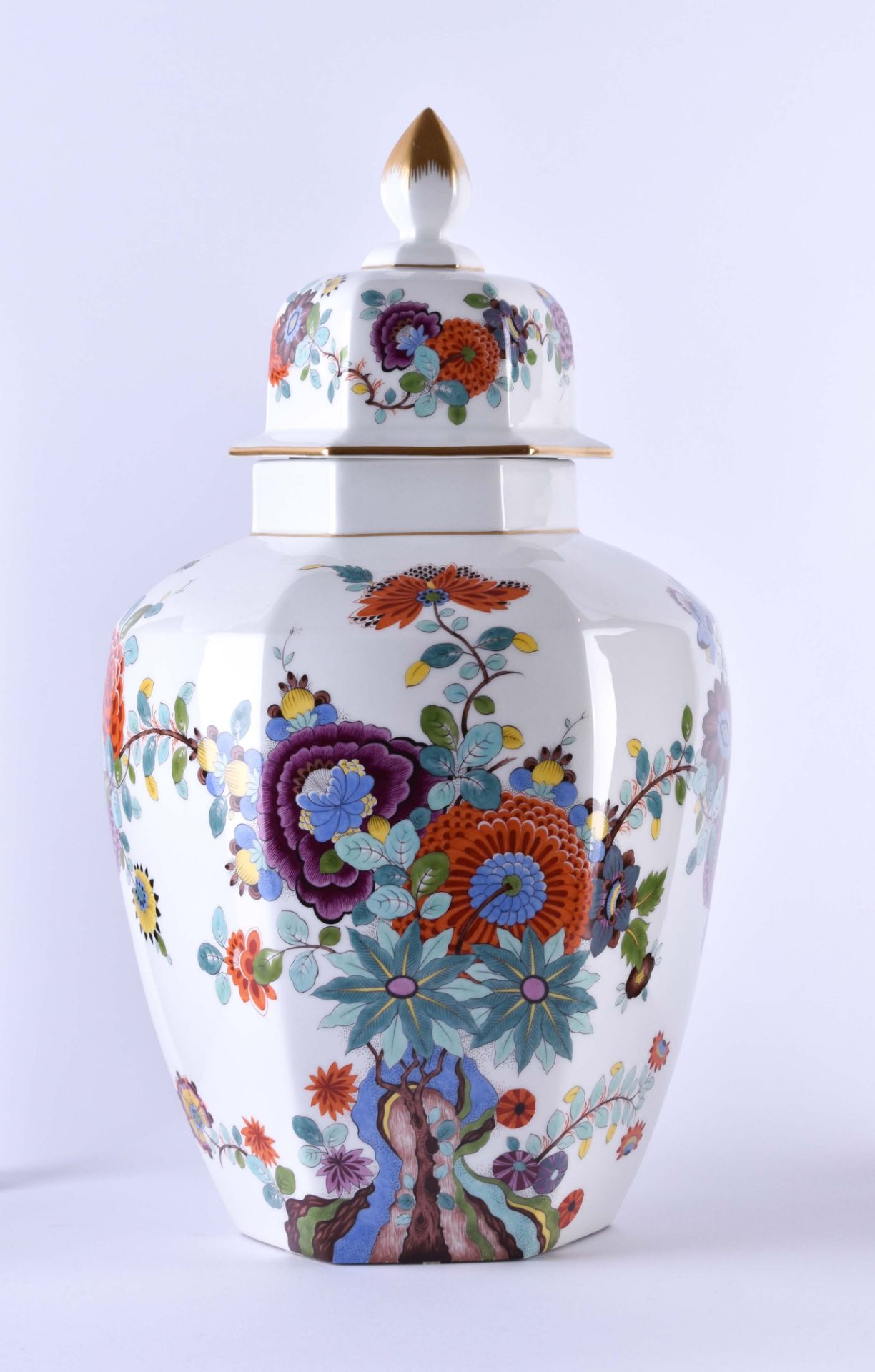 large lidded vase Meissen