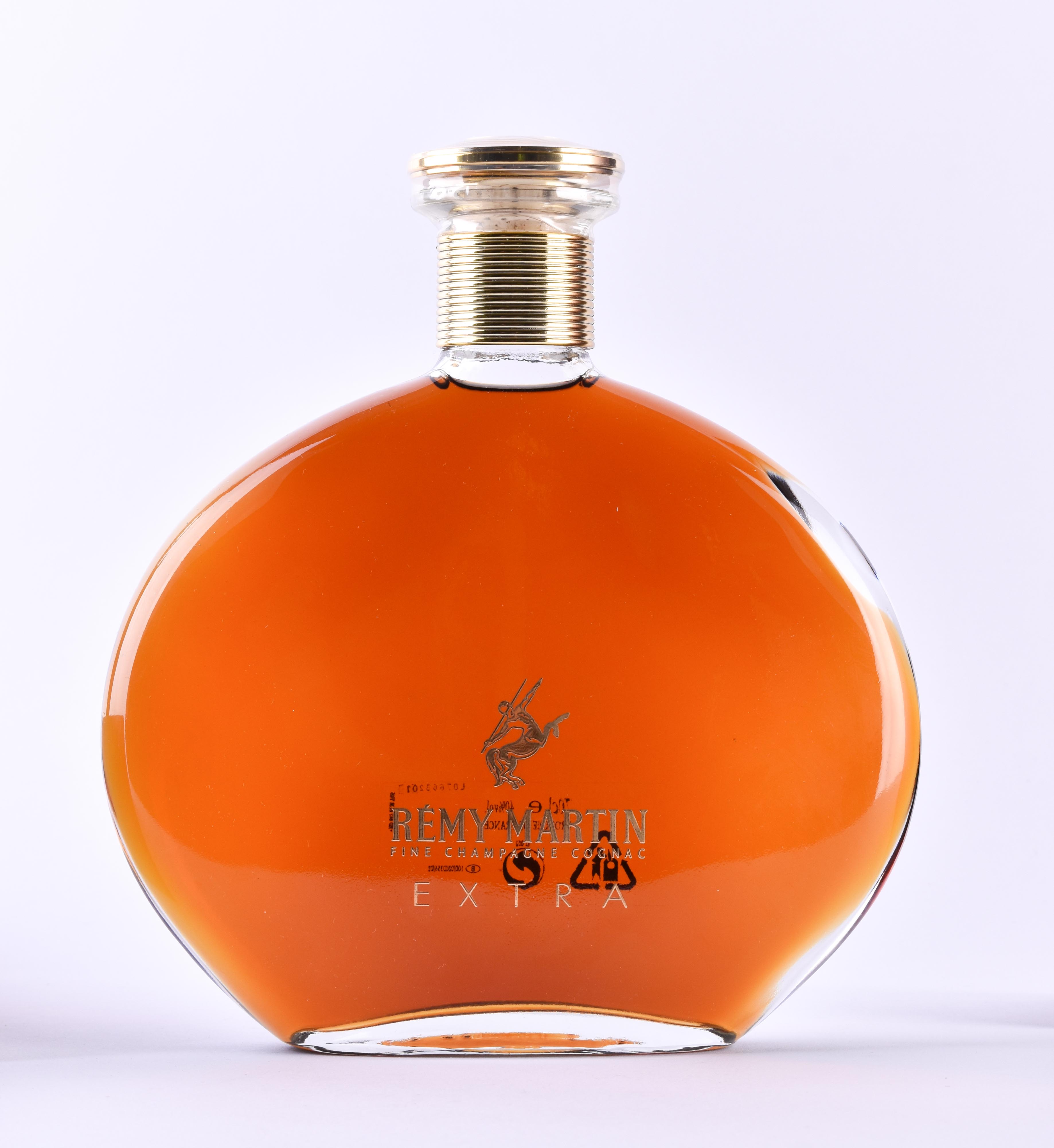 Rémy Martin - Fine Champagne Cognac Extra - Image 2 of 3