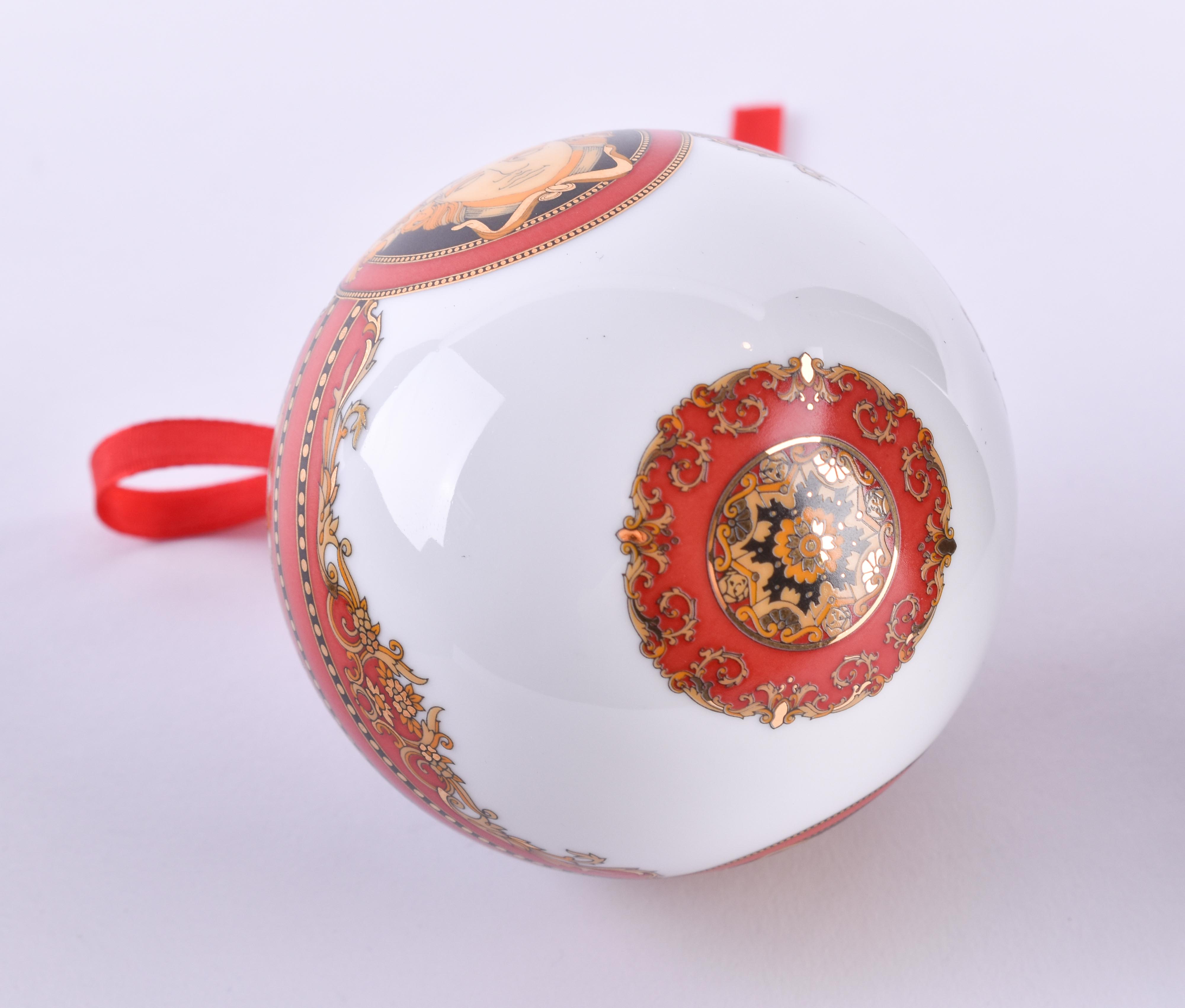 Rosenthal Versace Christmas bauble  - Image 2 of 4