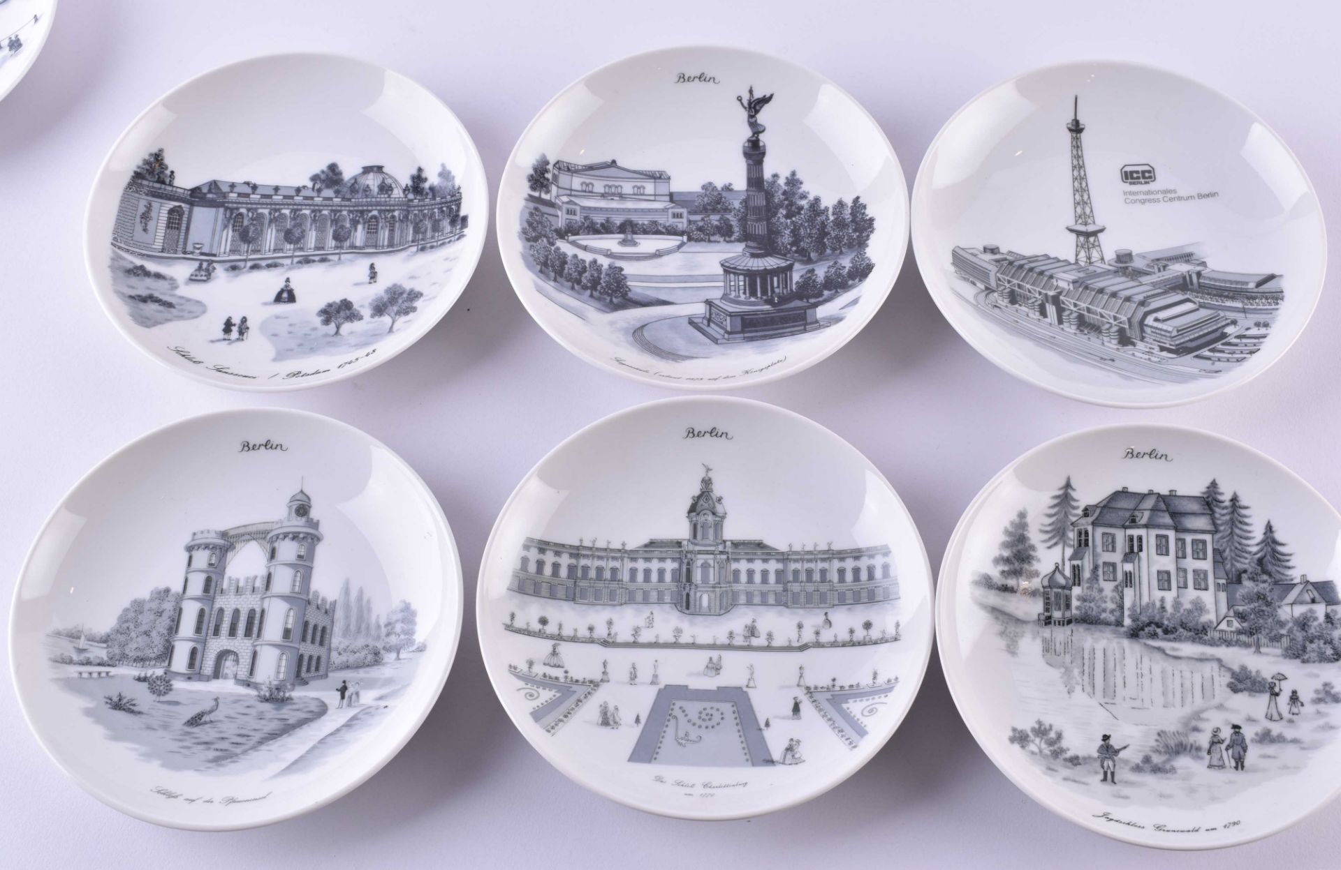 A group of view plates KPM Berlin - Image 2 of 3