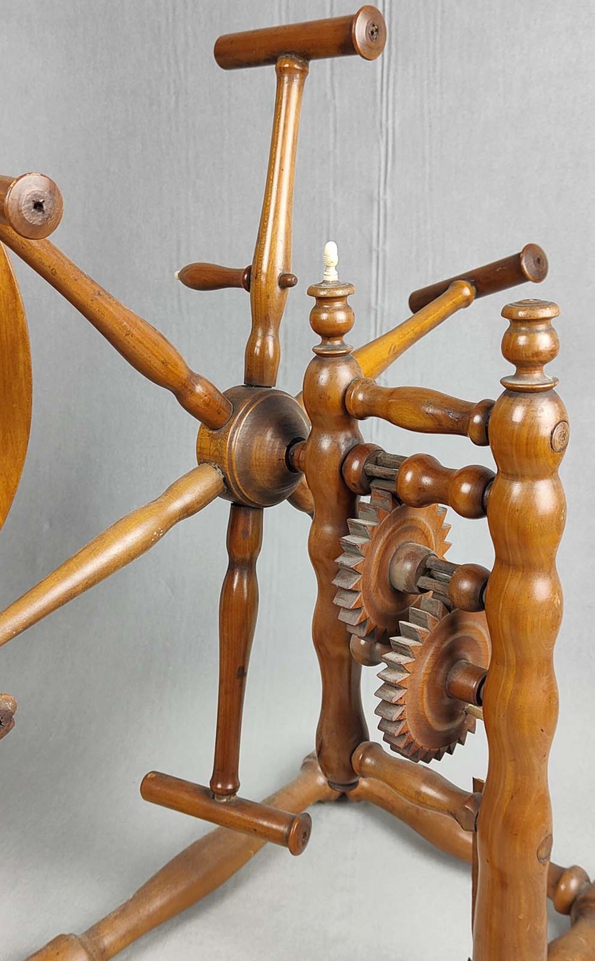 Kirschbaum Spinnrad mit Haspel 1872 - Bild 5 aus 5