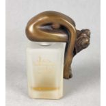 Parfüm Flakon mit Bronze Akt