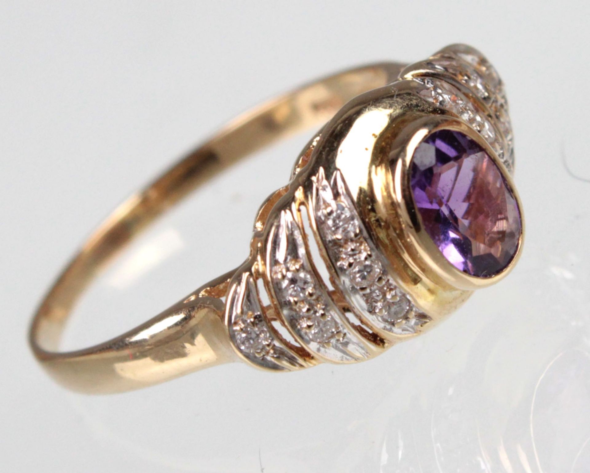 Amethyst Brillant Ring - GG 585 - Image 2 of 2