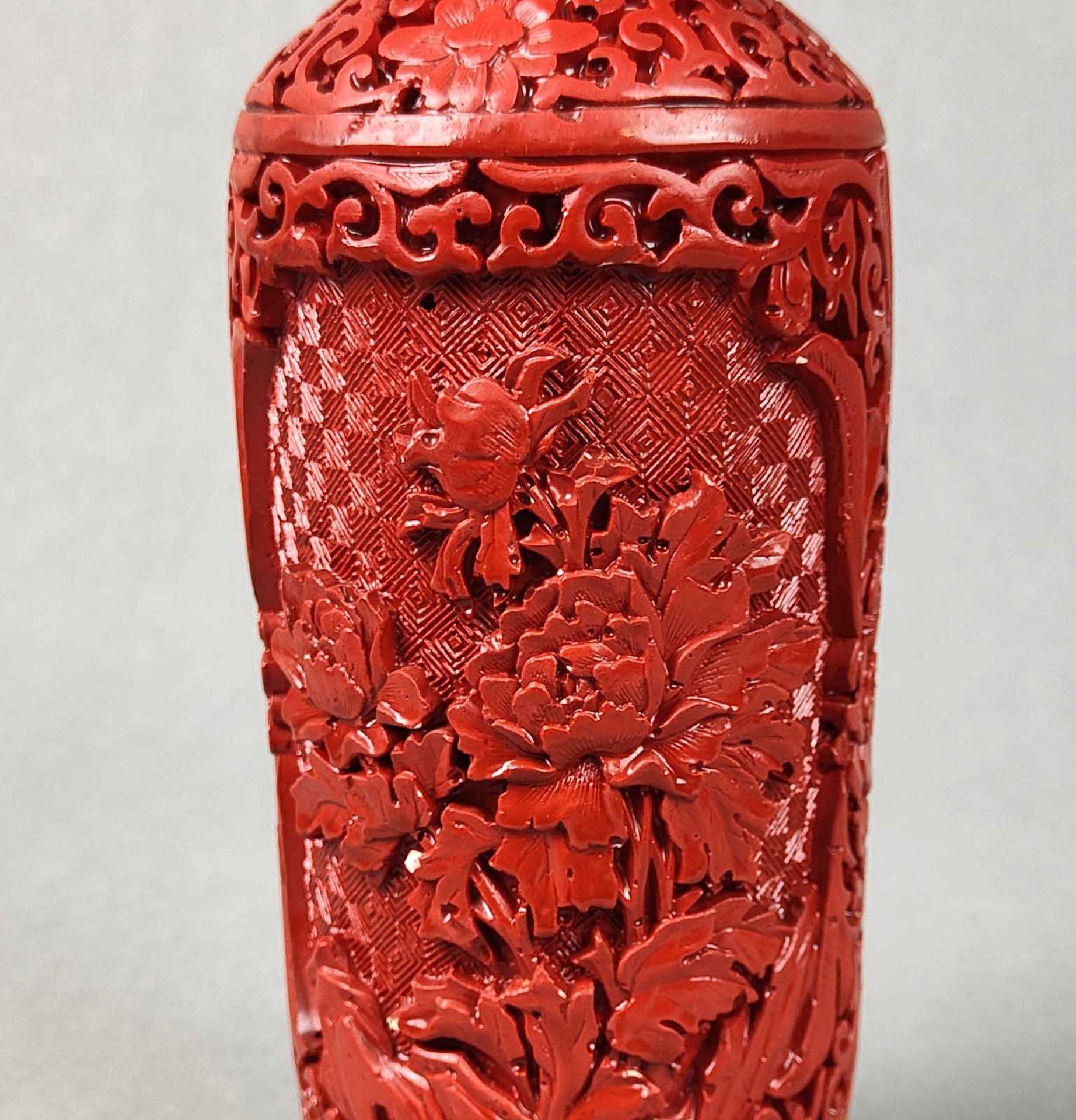 Rotlack Vase - Image 2 of 2