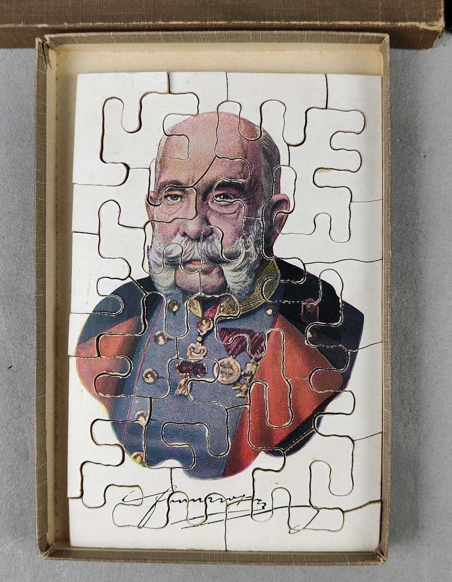 2 Portrait - Puzzle EK 1914 - Image 2 of 3