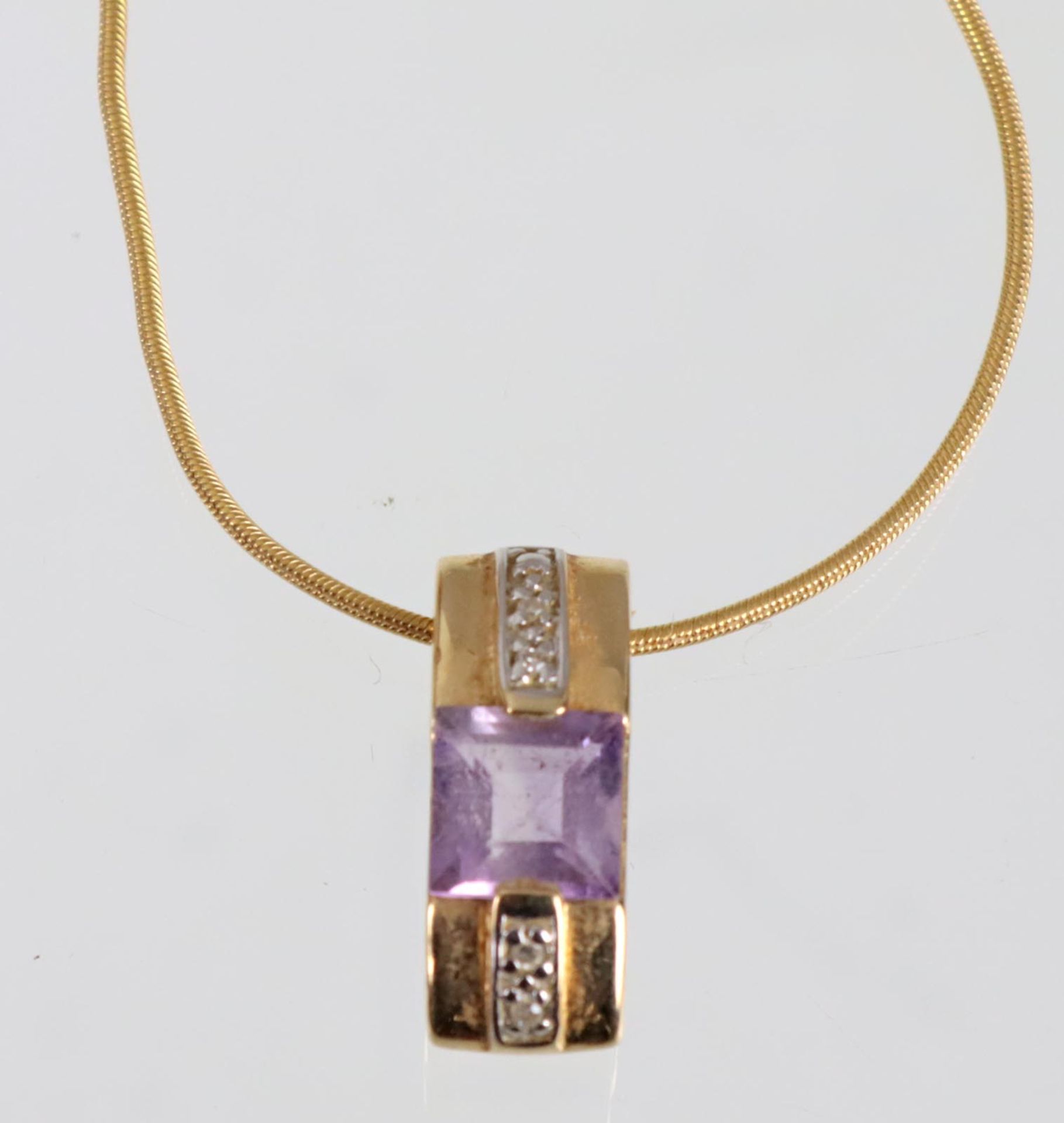 Amethyst Anhänger an Kette - GG 585