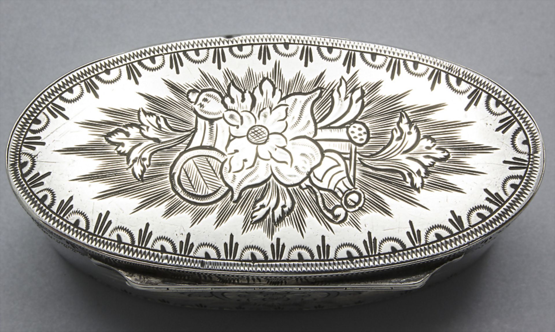 Tabatiere / Boite en argent massif / A silver snuff box, Ath, 1778 - Bild 5 aus 7