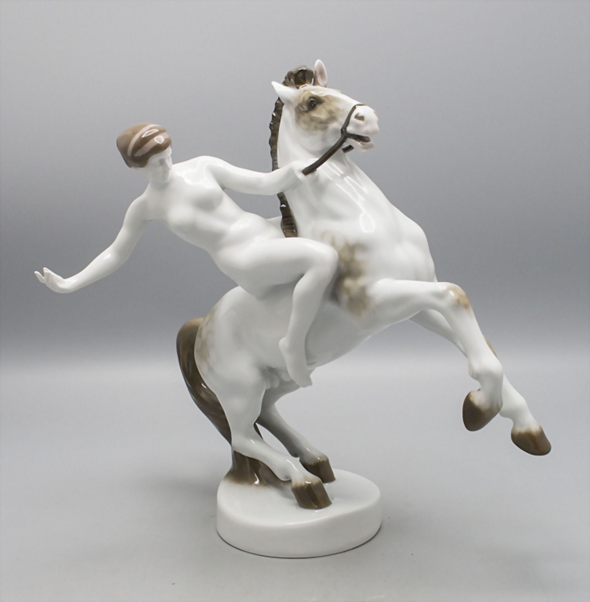 Figur 'Reitende Amazone' / A figural group 'Amazon on horseback', Rosenthal, 1930er Jahre