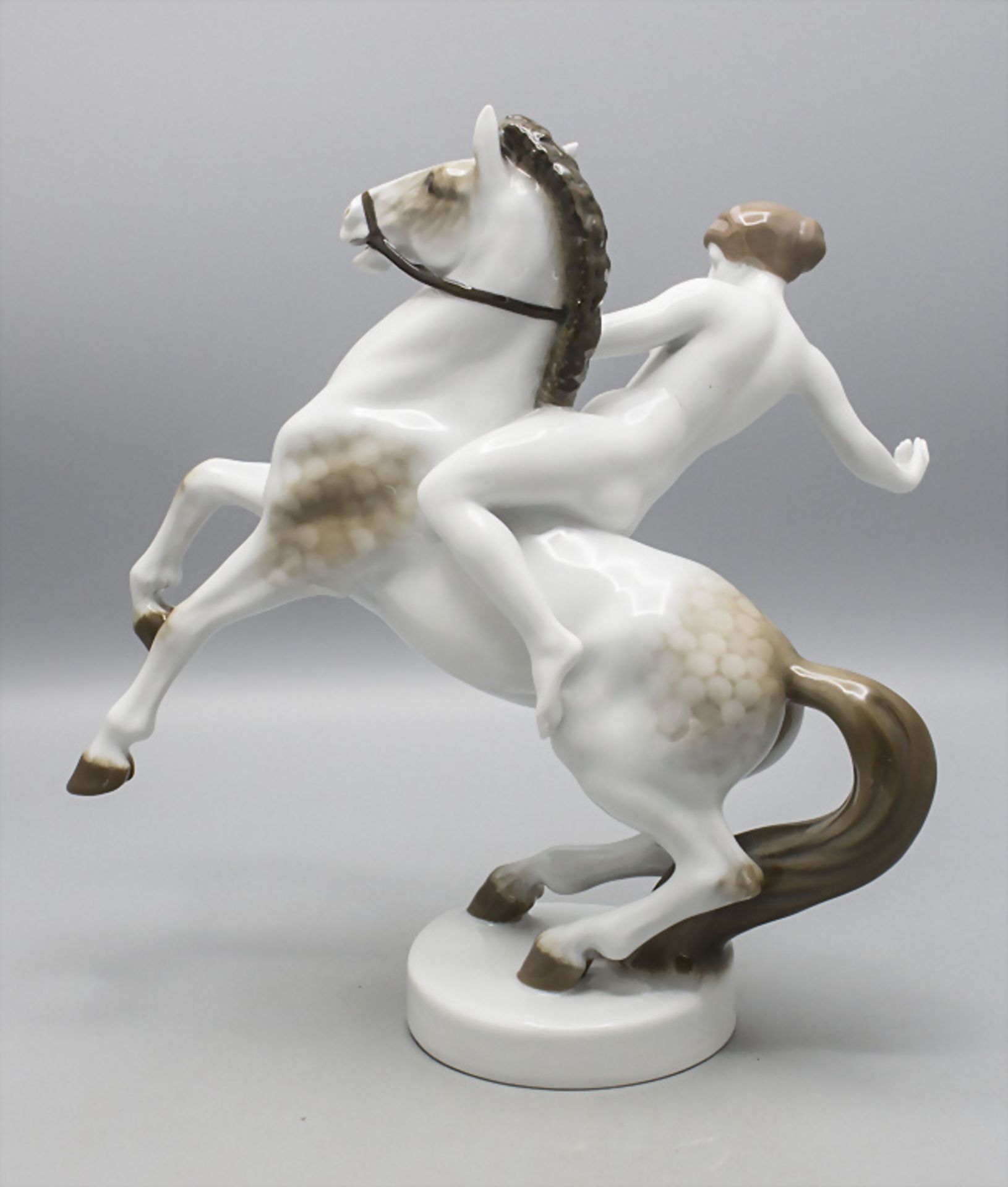 Figur 'Reitende Amazone' / A figural group 'Amazon on horseback', Rosenthal, 1930er Jahre - Image 3 of 5