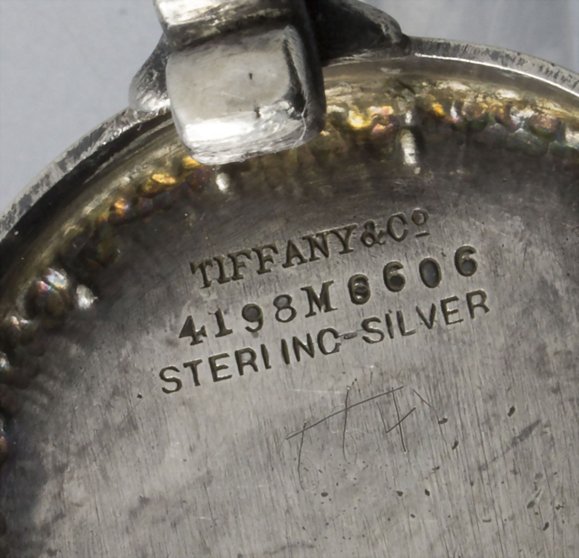 Ständer für Pfeffer, Salz und Senf / A silver 3-piece cruet stand, Tiffany & Co., New York, ... - Image 5 of 5