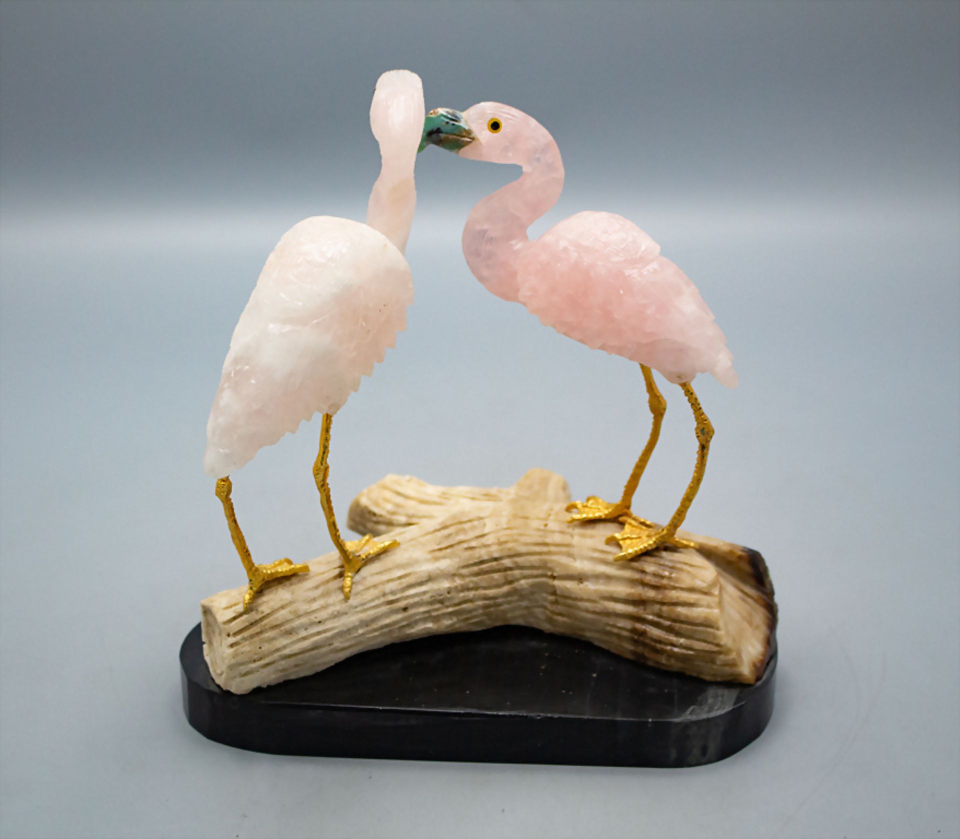 Rosenquarz Steinskulptur 'Paar Flamingos' / A rose quartz stone sculpture 'Pair of flamingos', ... - Bild 3 aus 5