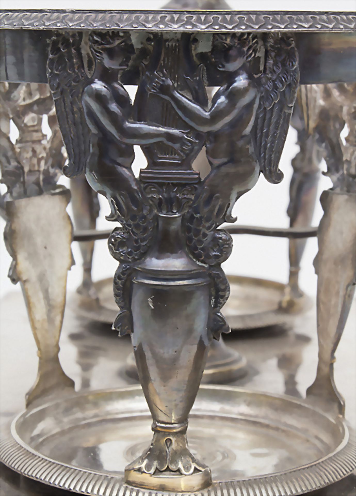 Empire-Menage / A silver cruet stand, Meister Jean-Pierre Bibron, Paris, 1803-1809 - Bild 7 aus 11