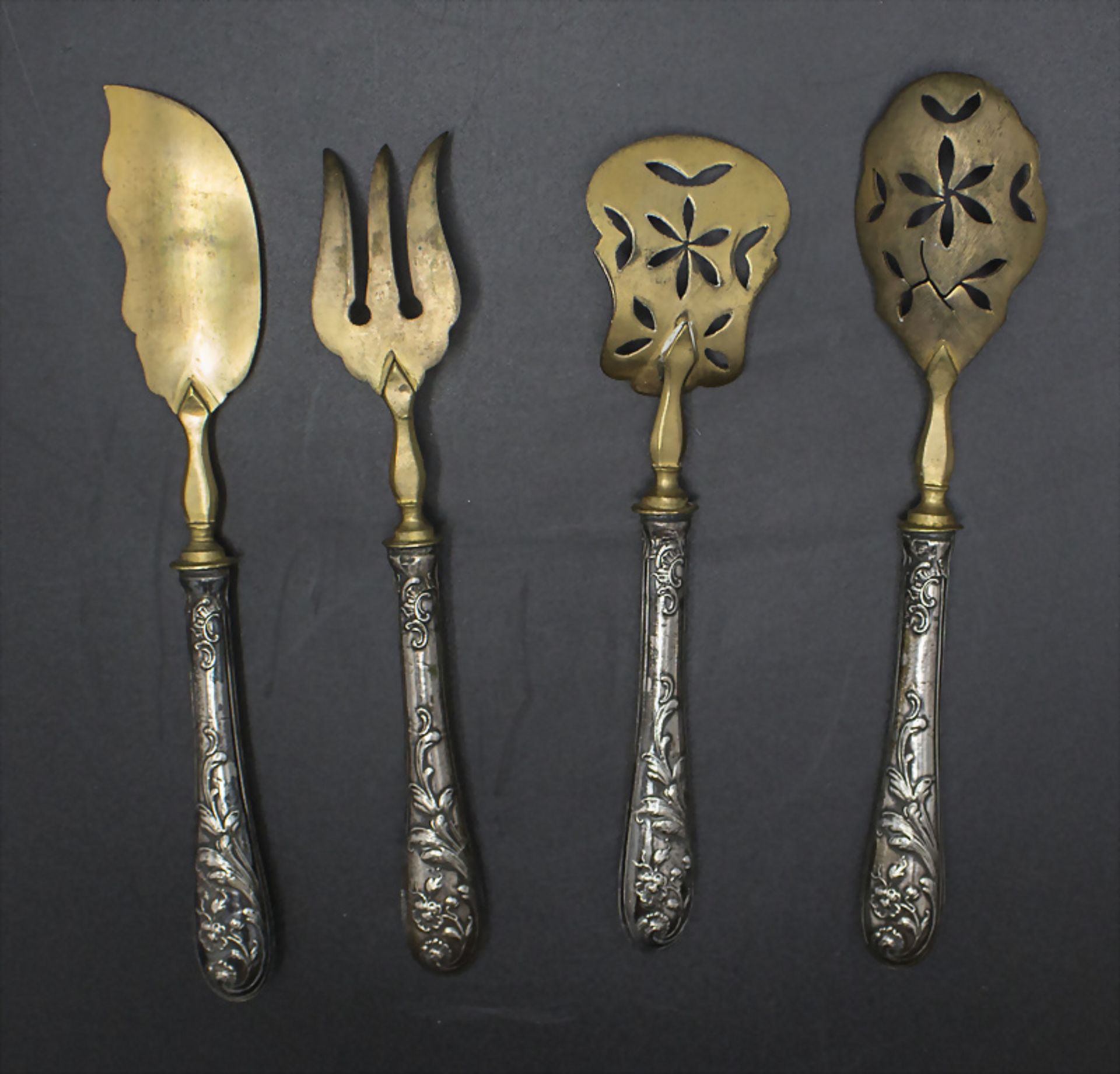 4 Teile Jugendstil Vorlegebesteck / A set of 4 pieces of silver serving cutlery, wohl ... - Bild 2 aus 3