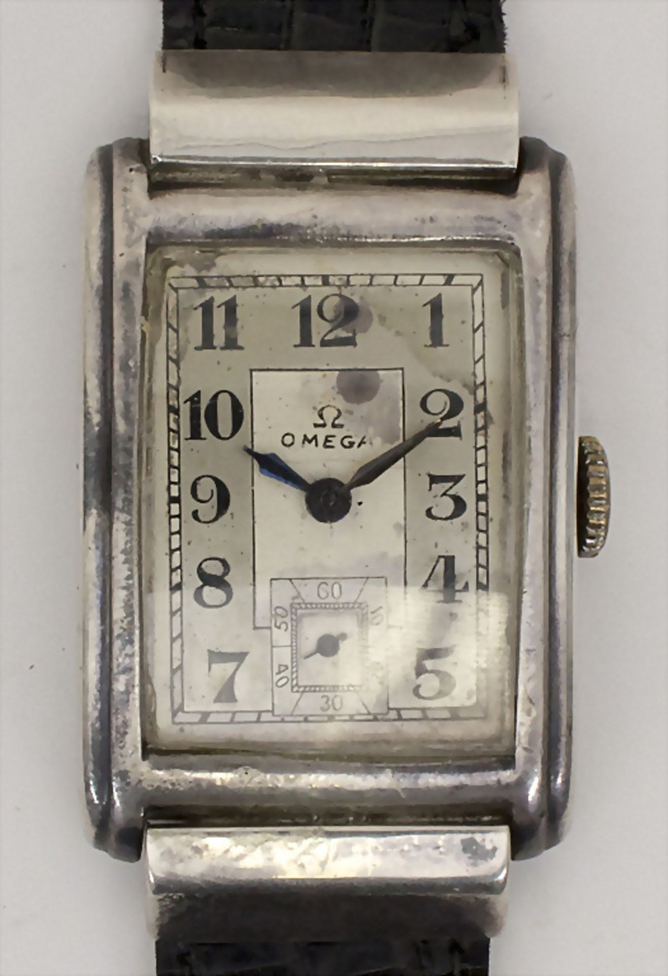 Herrenarmbanduhr / A men's watch, Omega, Swiss/Schweiz, um 1930