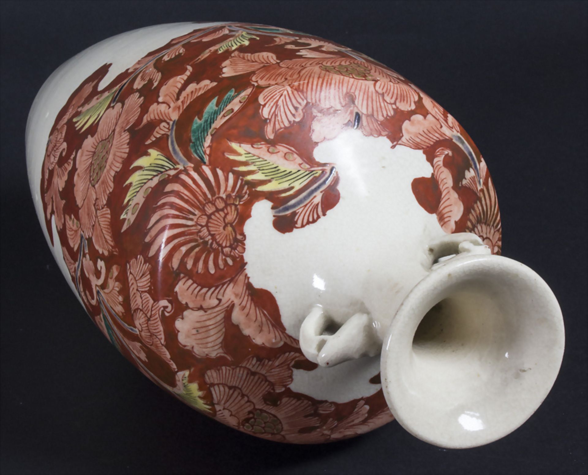 Enghalsvase mit Elefantenköpfen / Solifleur Vase / A narrow necked vase with elephant head ... - Bild 5 aus 6