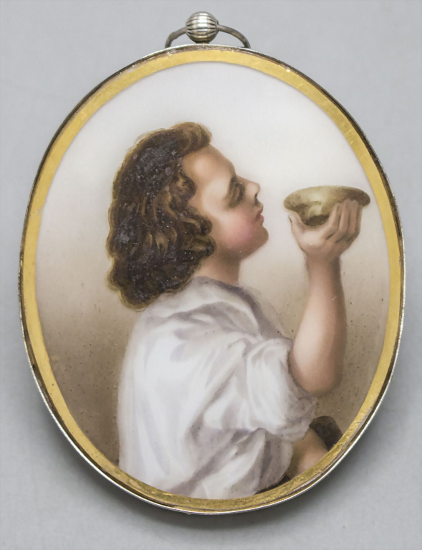 Porzellan-Brosche oder Anhänger / A porcelain brooch or pendant, deutsch, 19. Jh.