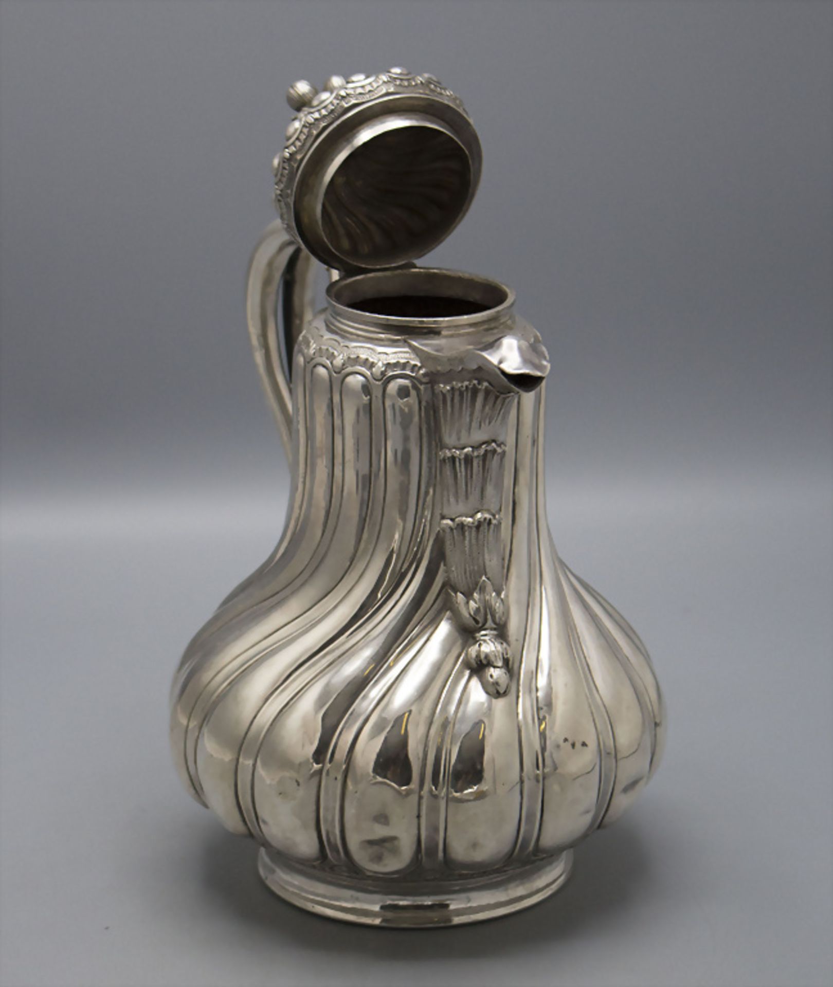 Große Teekanne / A large silver tea pot, Émile Hugo, Paris, nach 1853 - Image 2 of 5