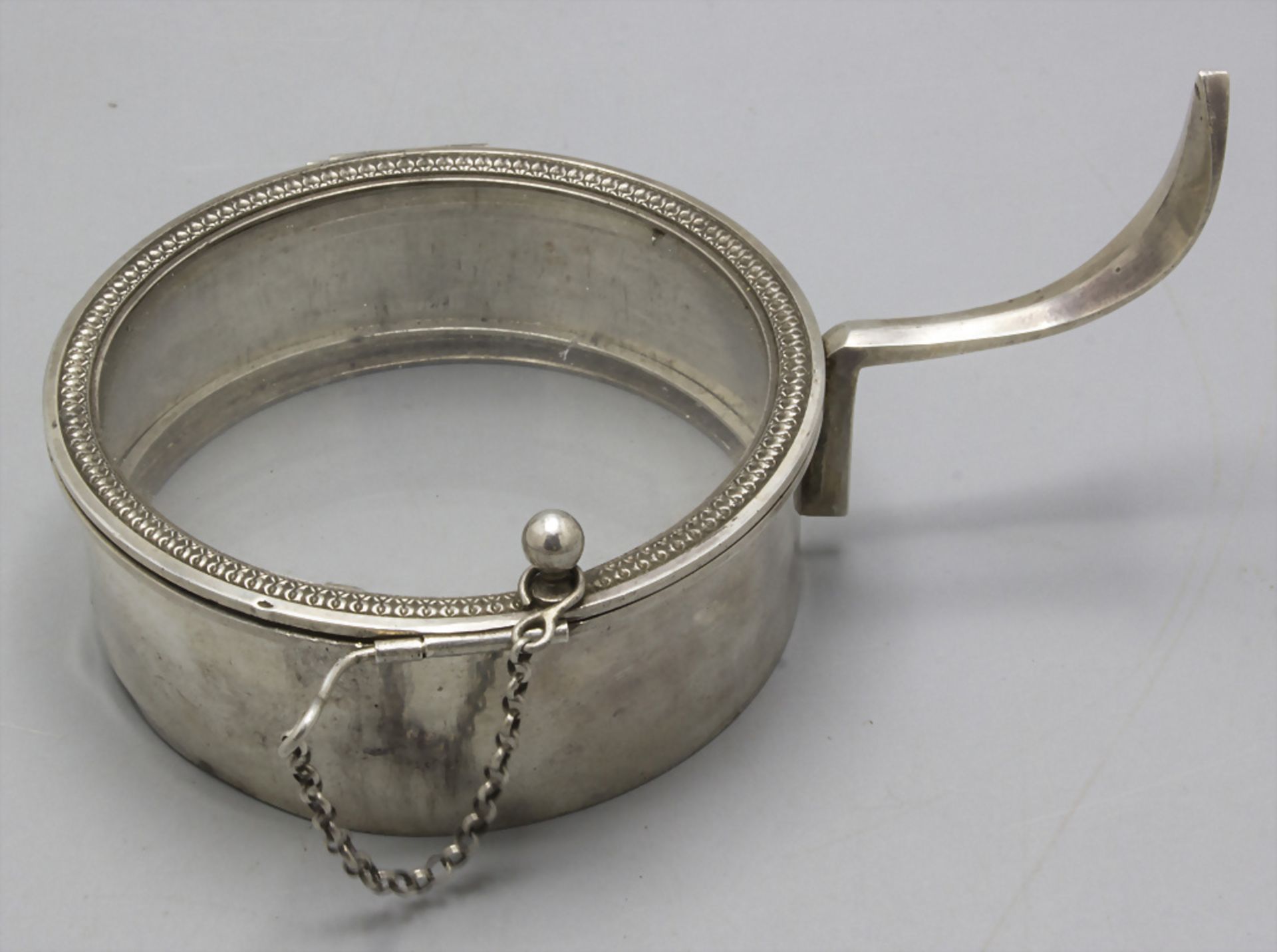 Hostienbehälter / A silver holy bread holder, Paris, 1819-1839