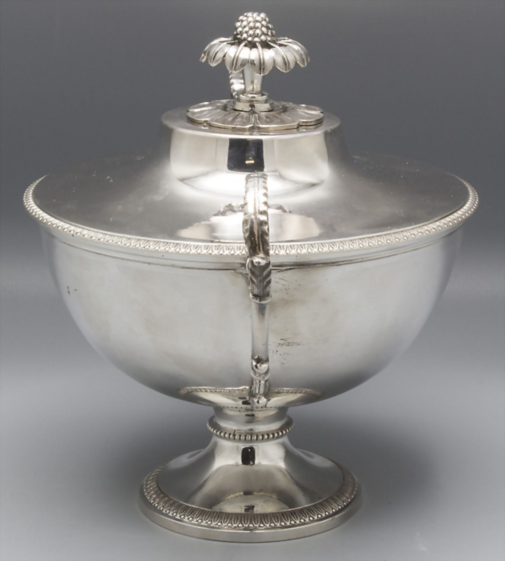 Zuckerdose Epoche Restauration / A silver sugar bowl, Charles-Marie Guidée, Paris, nach 1819 - Bild 4 aus 12