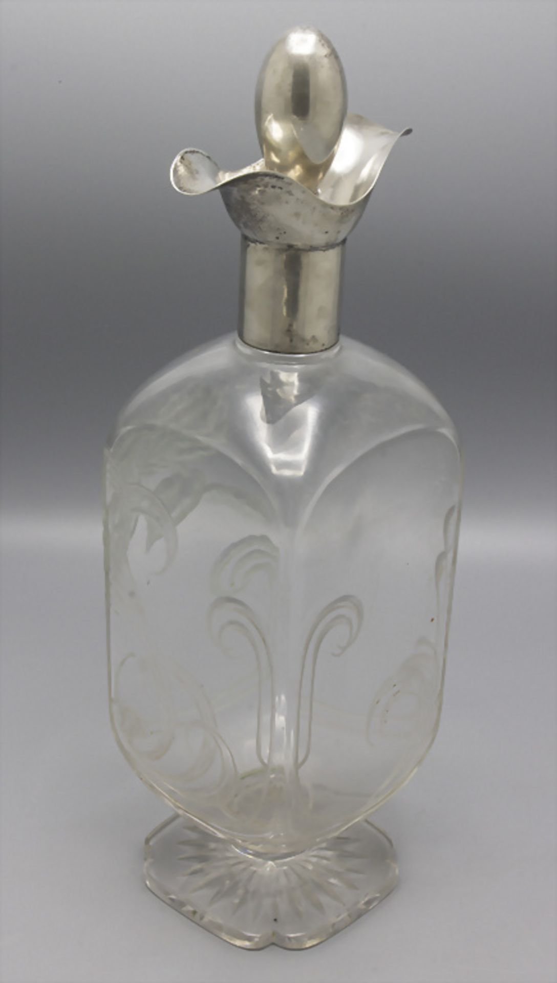 Jugendstil Weinkaraffe mit Silbermontur / An Art Nouveau wine decanter with silver mount, ... - Image 2 of 5