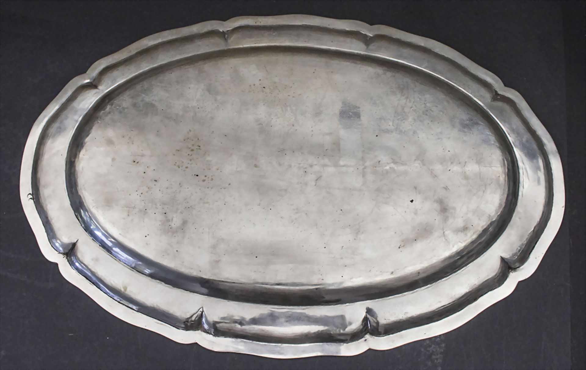 Silbertablett / A silver tray, Budapest, um 1900 - Image 2 of 4