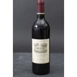 Flasche Rotwein / A bottle of red wine, Haut-Médoc, 1997