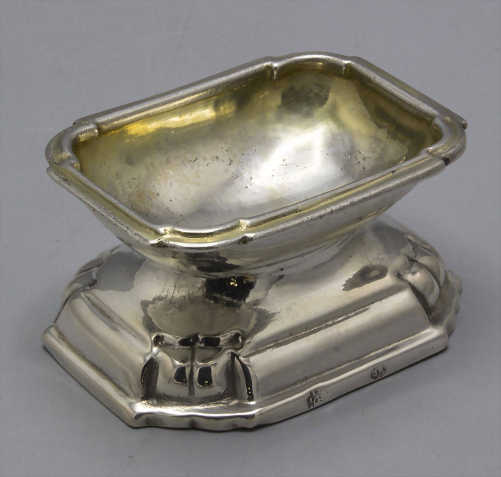 Barock Saliere / A Baroque silver salt cellar, Wien, um 1725