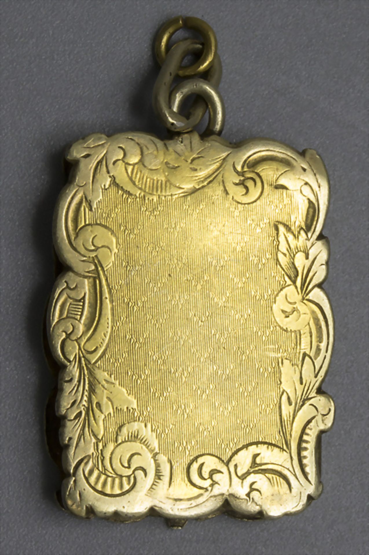 Riechsalzdose als Anhänger / A silver vinaigrette pendant with a bird, Frankreich, 19. Jh. - Image 2 of 4