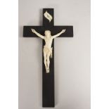 Désiré MANCEAU (1838-1917), Kruxifix / A crucifix
