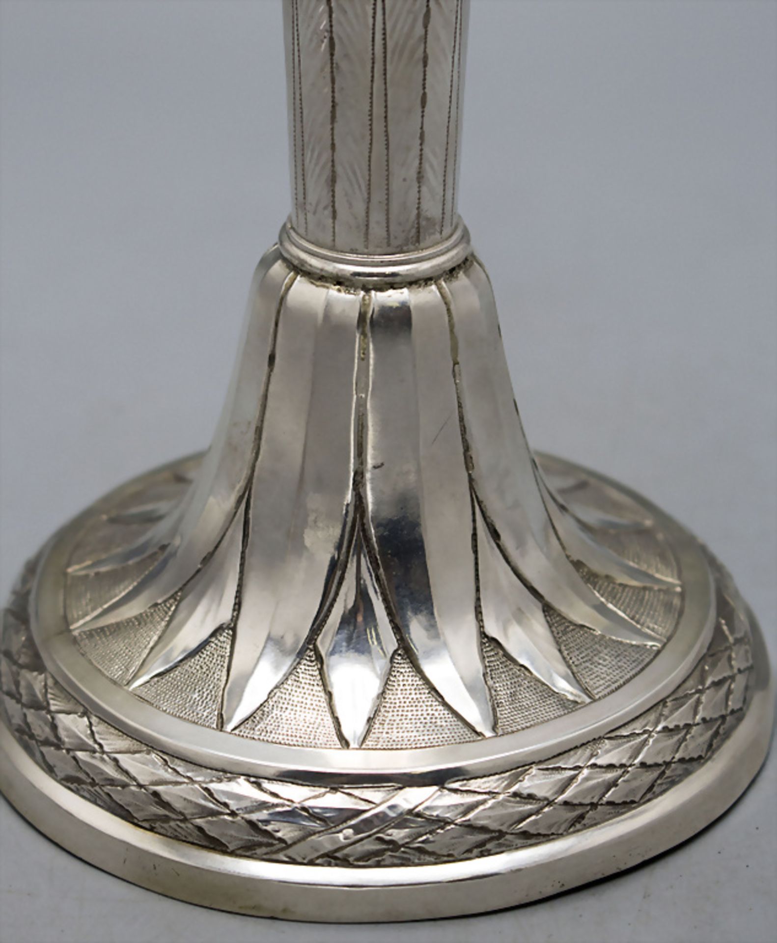 Louis-Seize Kerzenleuchter / A silver candlestick, Vatikanstadt / Roma, um 1780 - Bild 3 aus 5