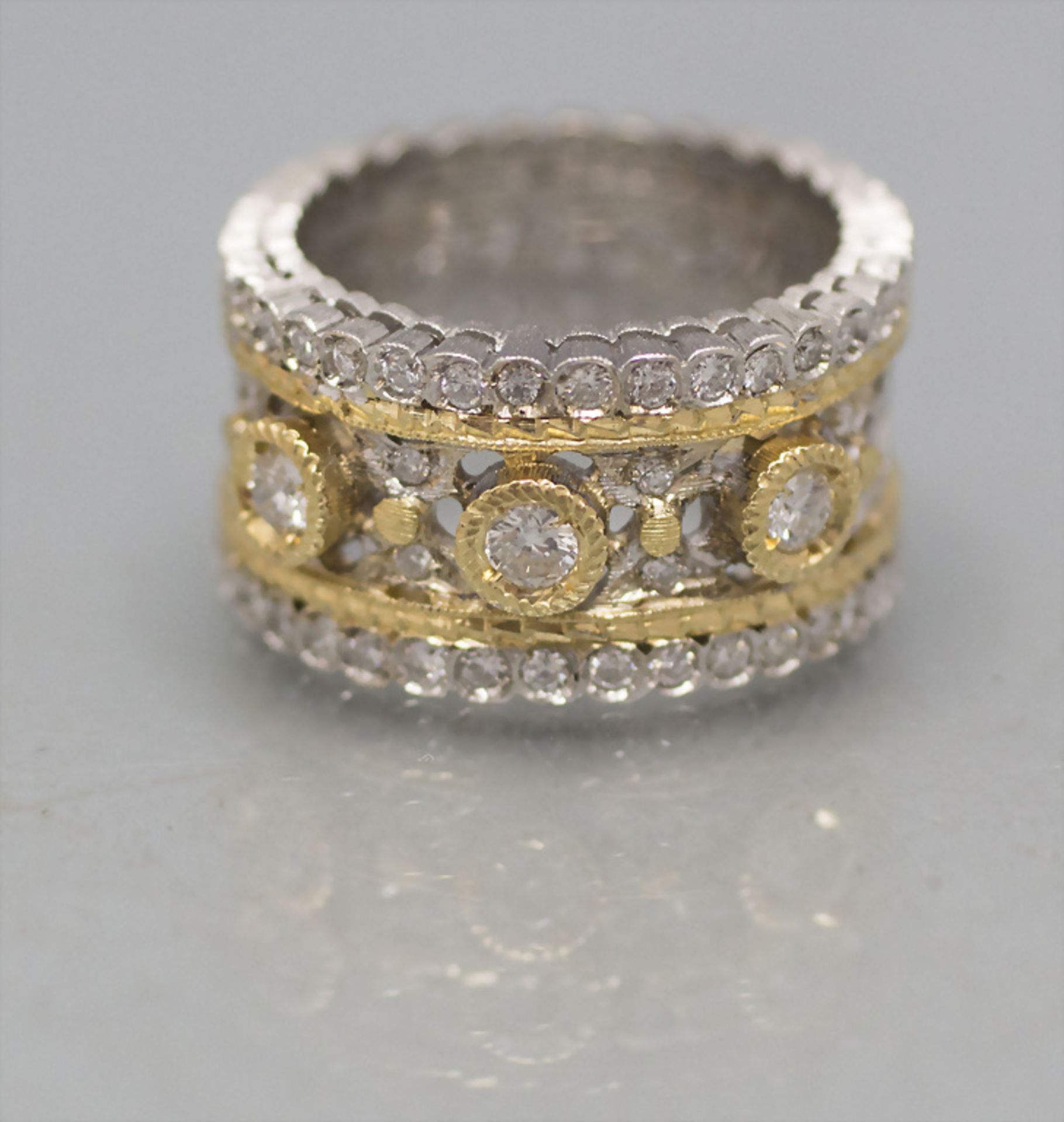 Damenring mit Brillanten / An 18 ct ladies gold ring with diamonds