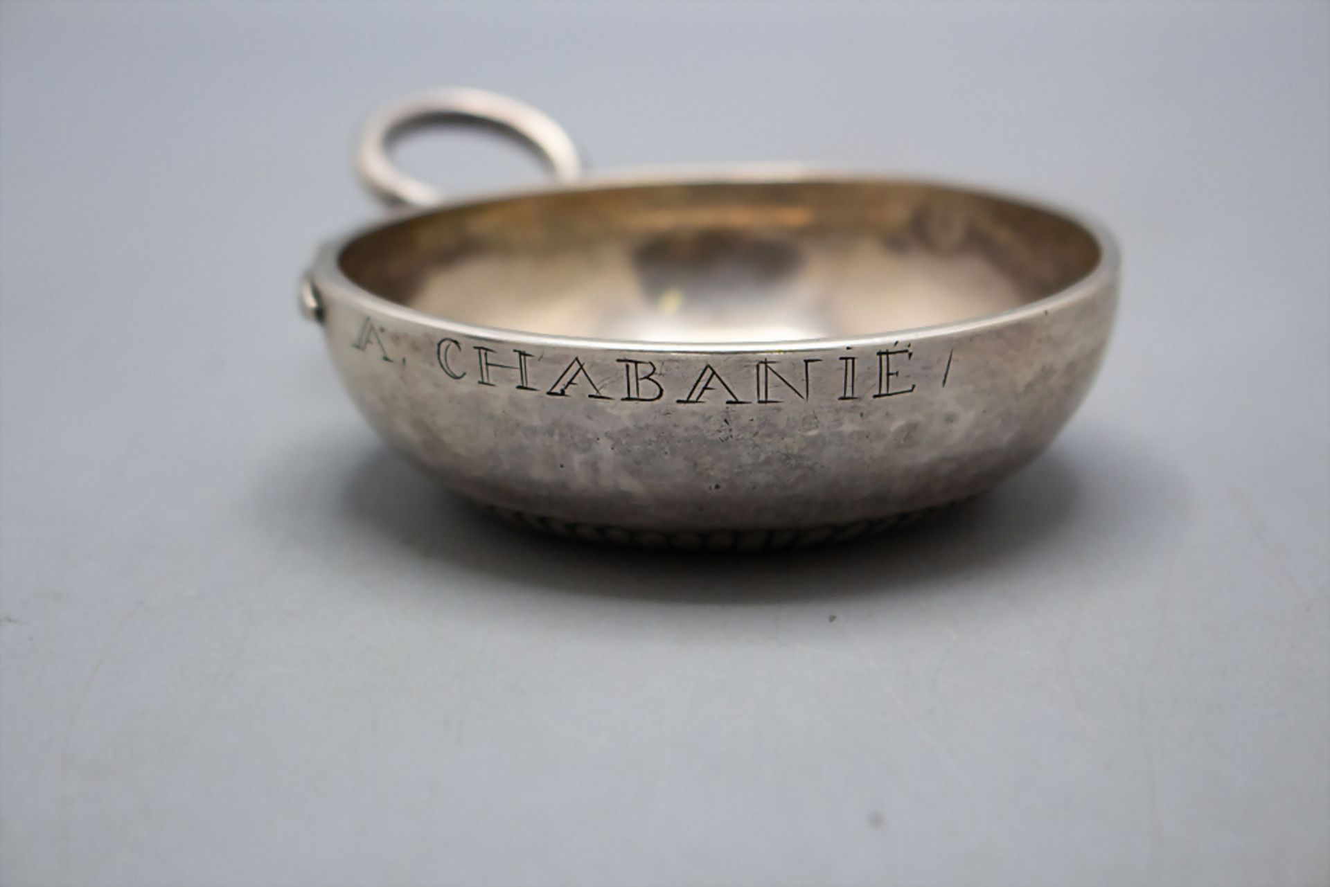 Branntweinschale / A silver wine tester / Tastevin, Frankreich, 1798-1809 - Image 4 of 7