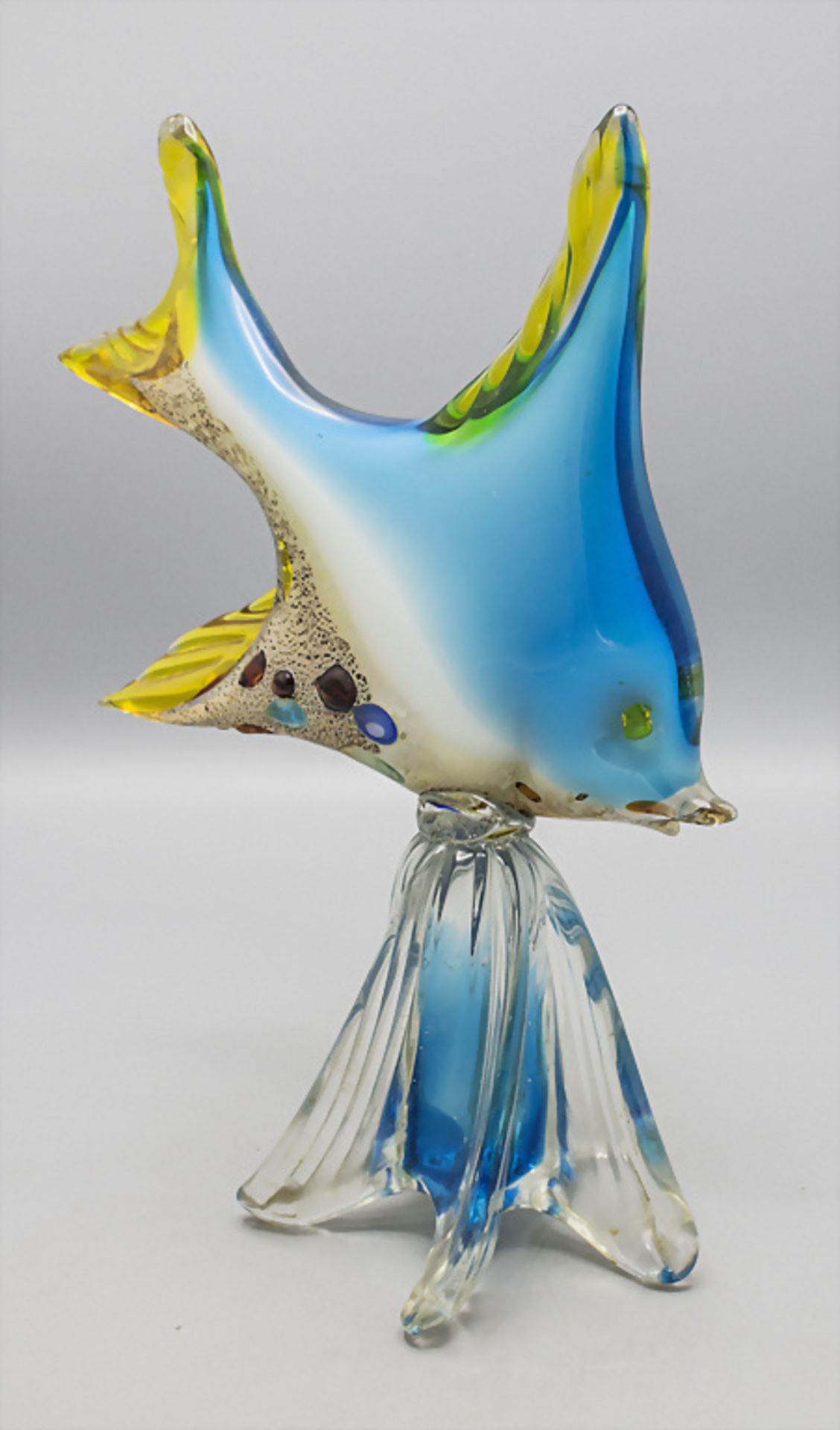 Fisch-Figur / A glass figure of a fish, Murano, Italien, 20. Jh. - Bild 2 aus 4