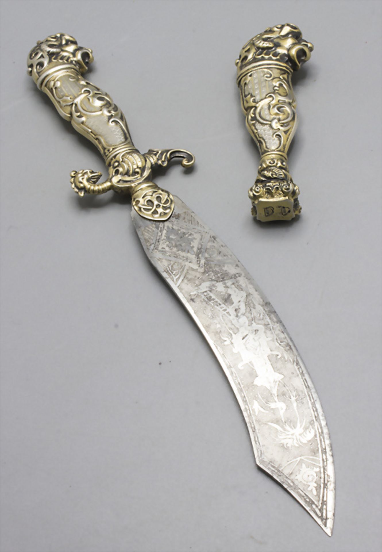 Petschaft und Brieföffner / A silver seal and a letter opener, Frankreich, um 1900